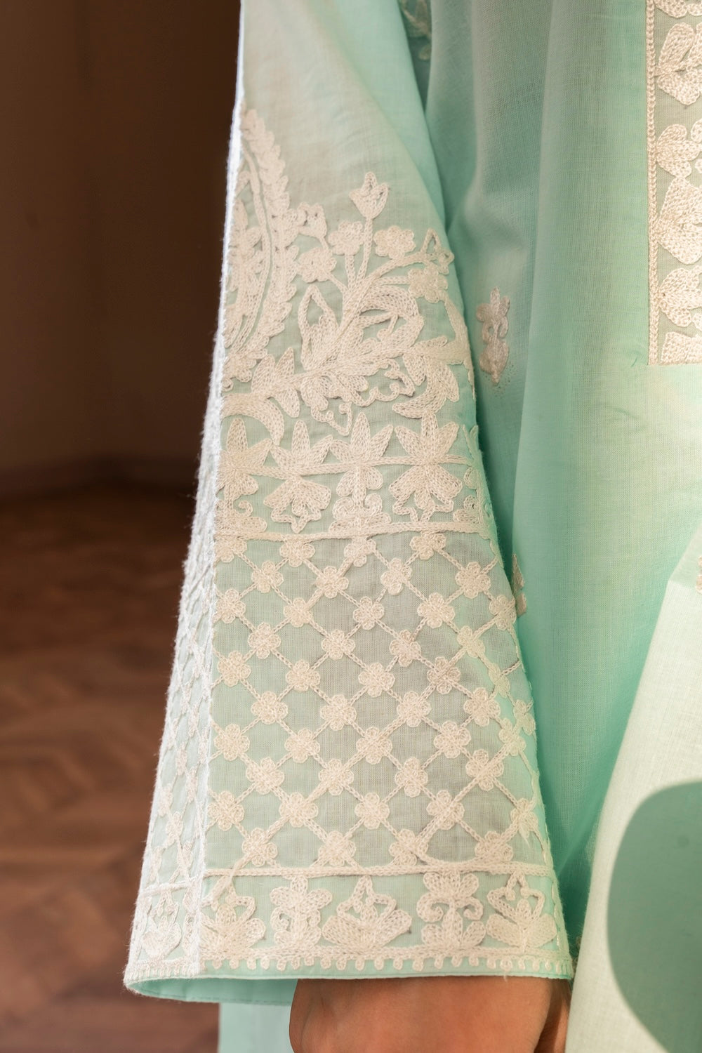 Nazneen | Instant Delivery