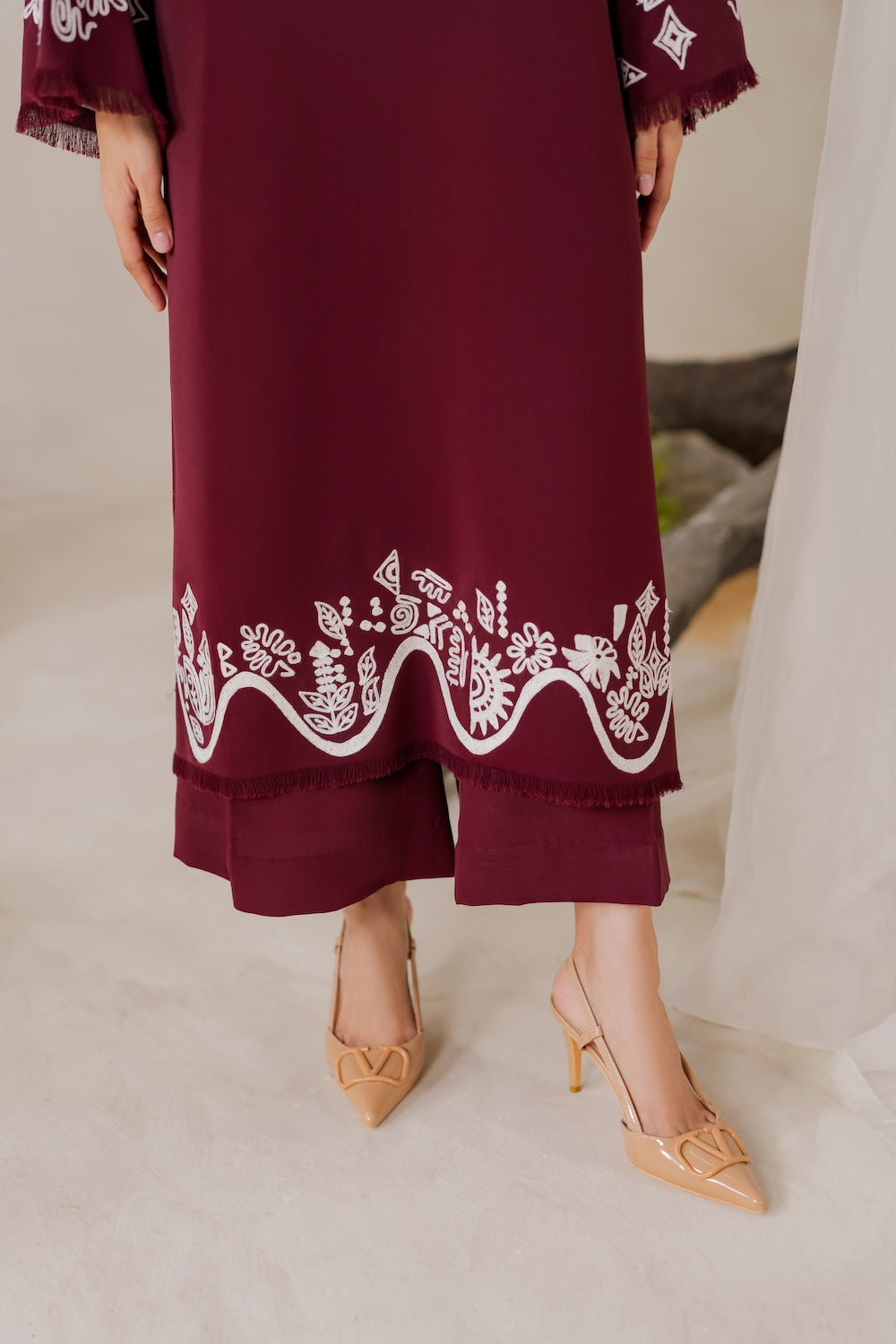 Jennifer | Instant Delivery