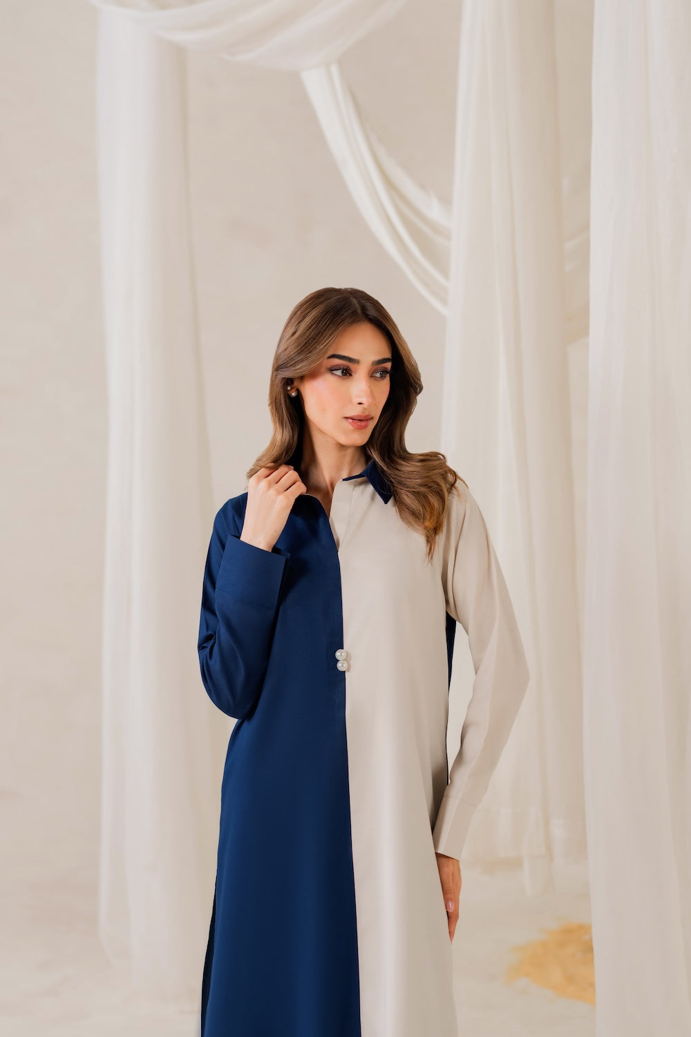 Martina | Instant Delivery