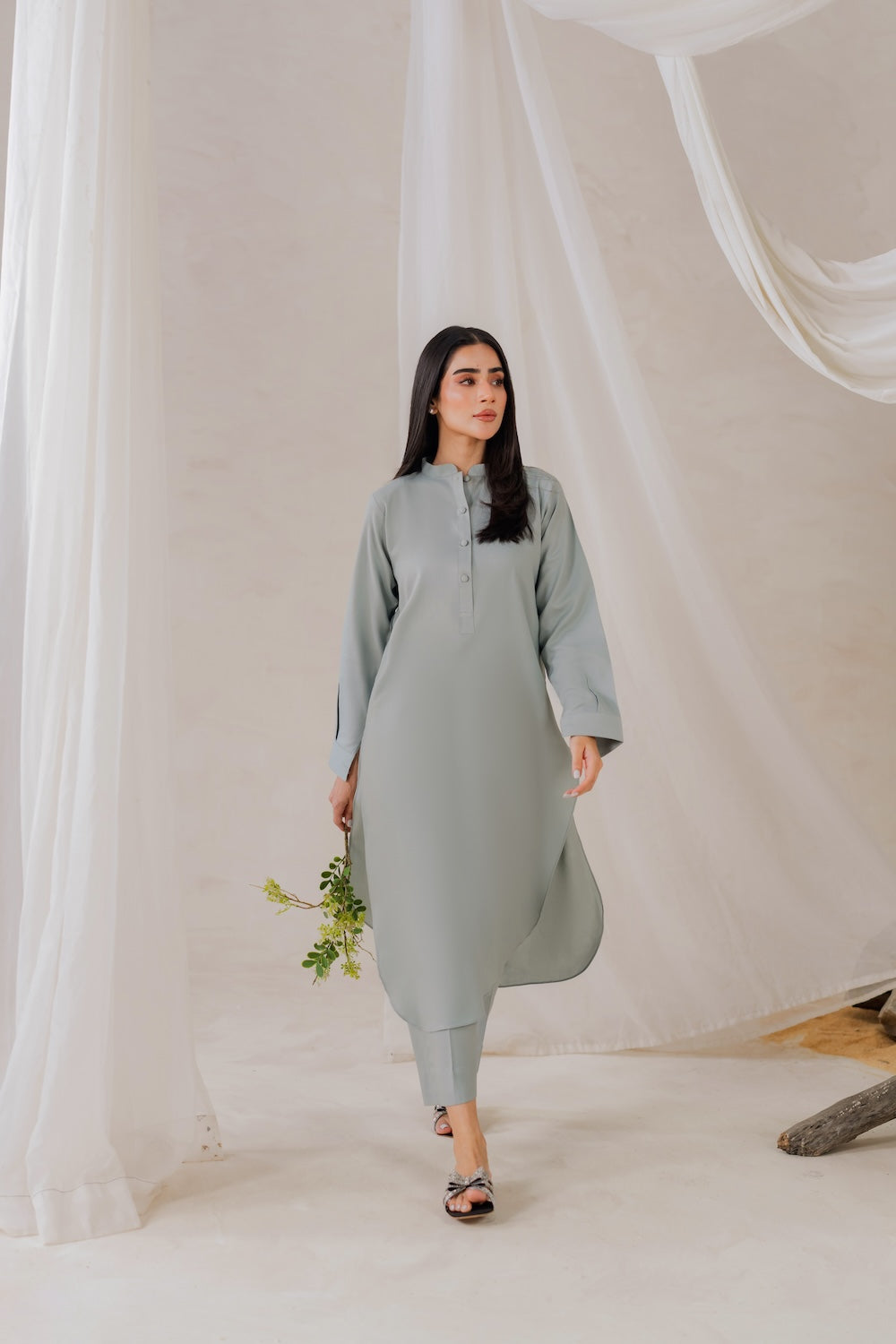 Valentina | Instant Delivery