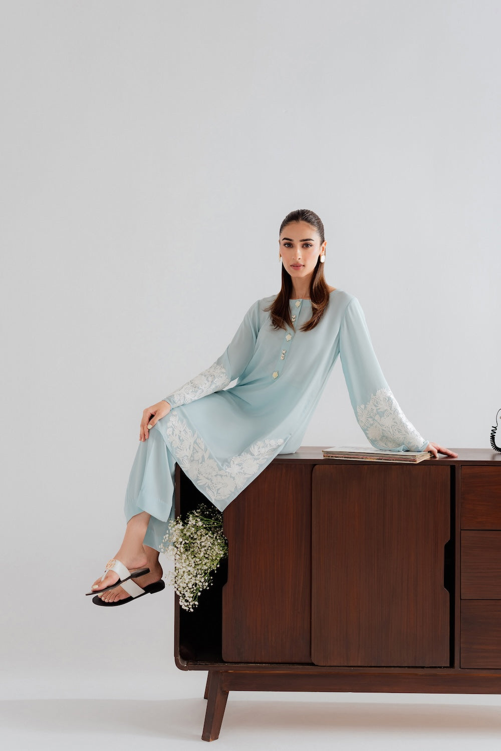 Aurora | Instant Delivery